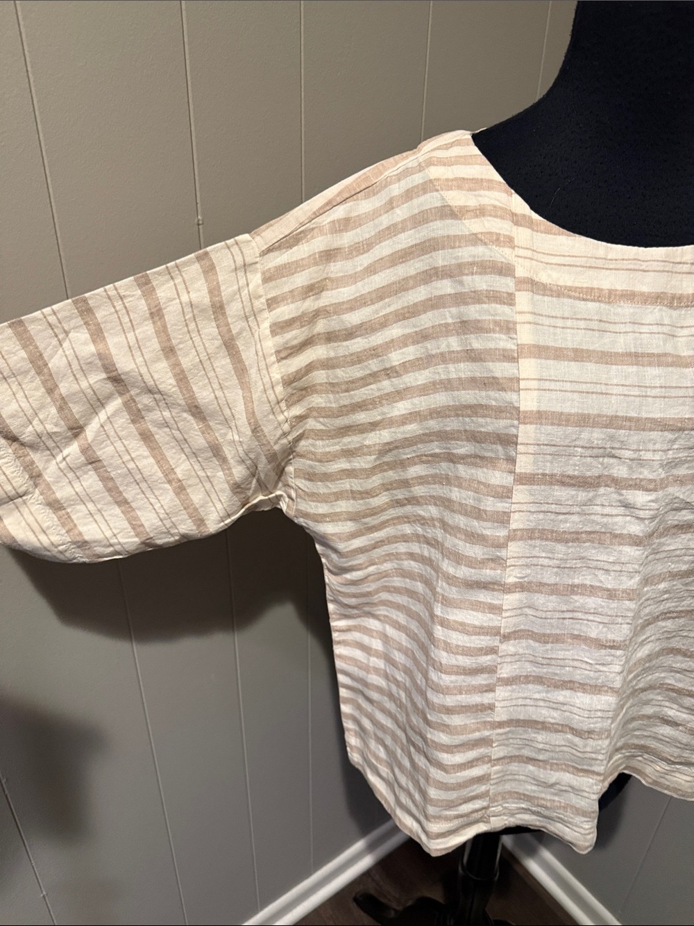 B44 Pure Jill Linen Women’s XS Casual Striped Scoop-Neck Tunic in Cream and Tan - Picture 5 of 8